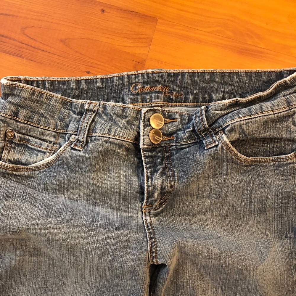 Common Thread Jeans - Picture 4 of 5